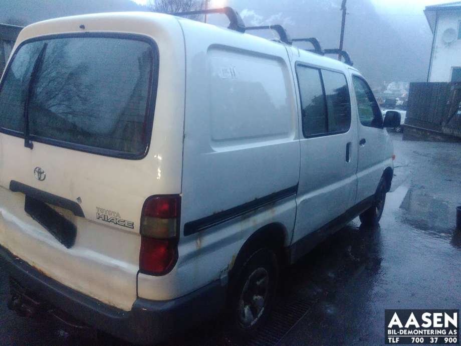 Toyota Hiace 1996-2001 (Fase 1) , Motorkode: 2L-T, Girkassekode: 