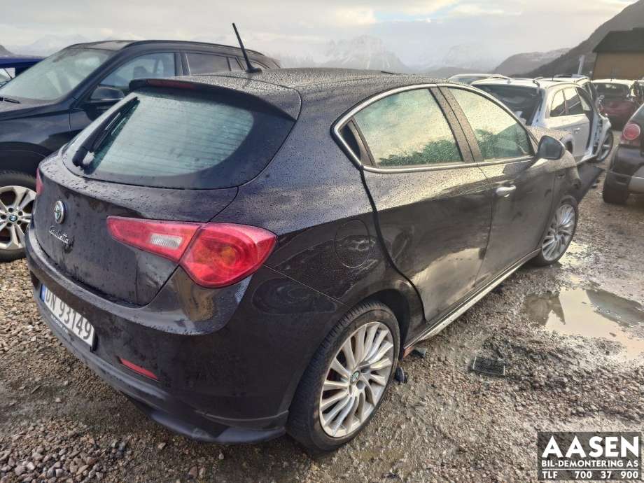 Alfa Romeo Giulietta 2010-2018 , Motorkode: 1739648, Girkassekode: 