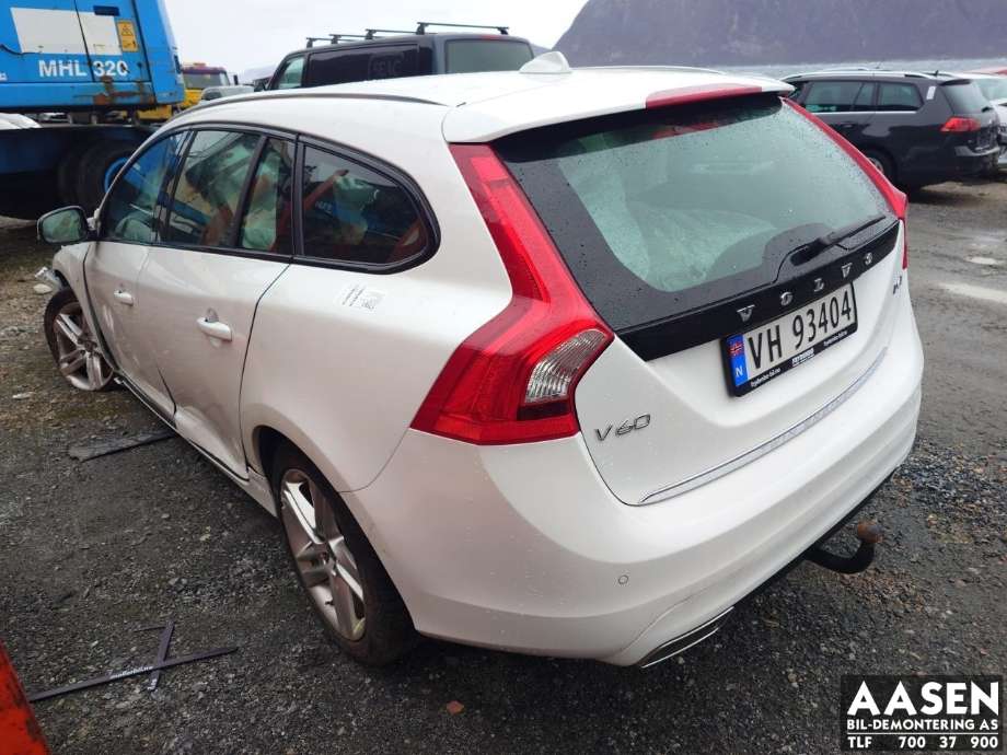 Volvo V60/V60 CC 2013-2018 (Type I, Fase 2) , Motorkode: D5244T20|VOLVO E1, Girkassekode: 1285033