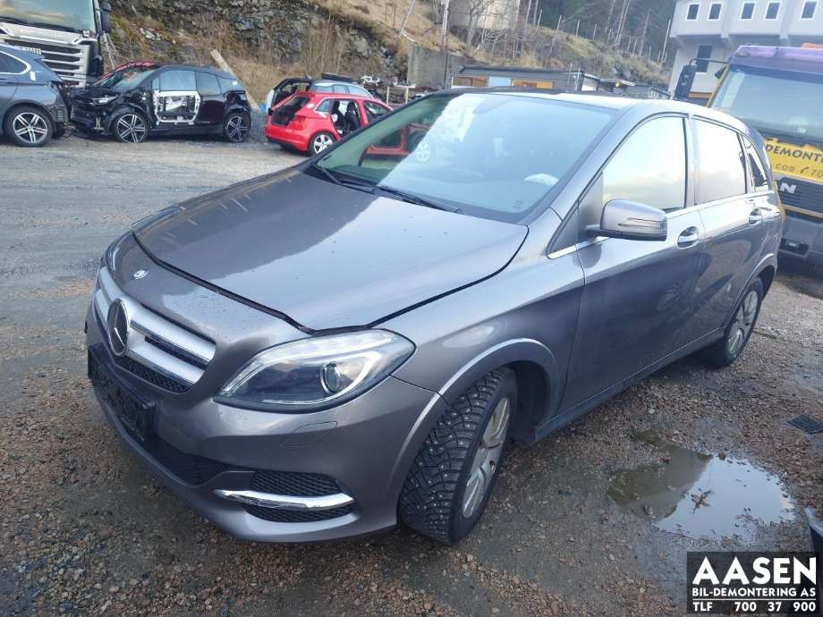 Mercedes B-Klasse, electric drive 2014-2018 (W242) (W242), Motorkode: EM0004, Girkassekode: 