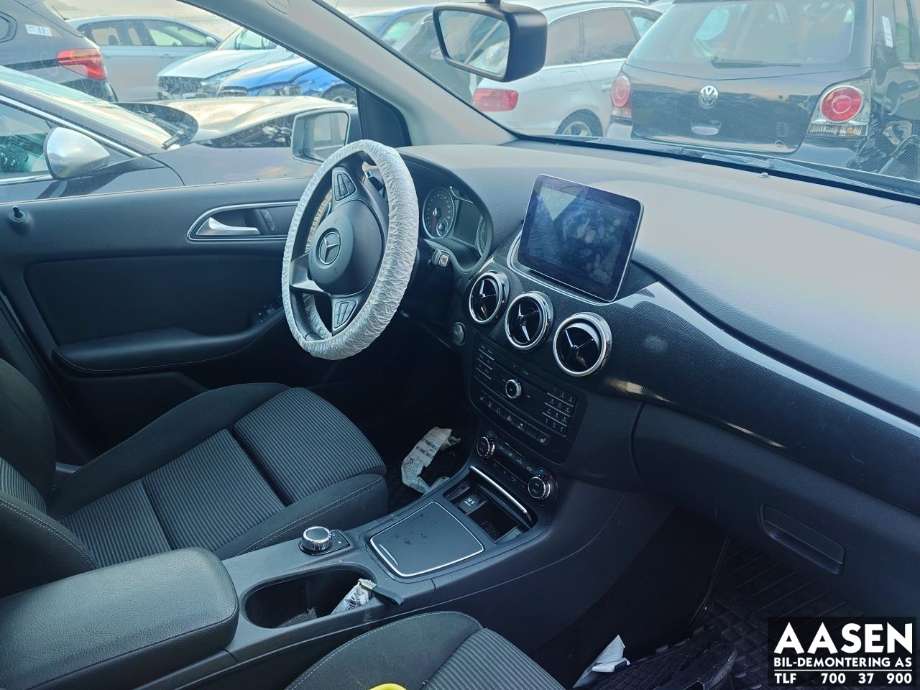 Mercedes B-Klasse, electric drive 2014-2018 (W242) (W242), Motorkode: EM0004, Girkassekode: 