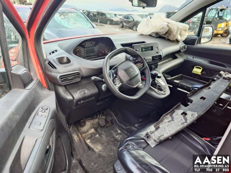 Peugeot Partner 2019-->> (Type III) , Motorkode: YH01, Girkassekode: 
