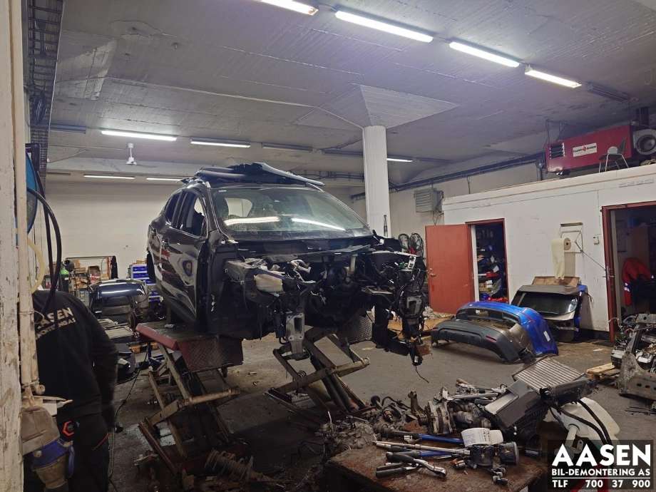 Nissan Qashqai 2014-2021 (Type II) , Motorkode: HRA2, Girkassekode: 