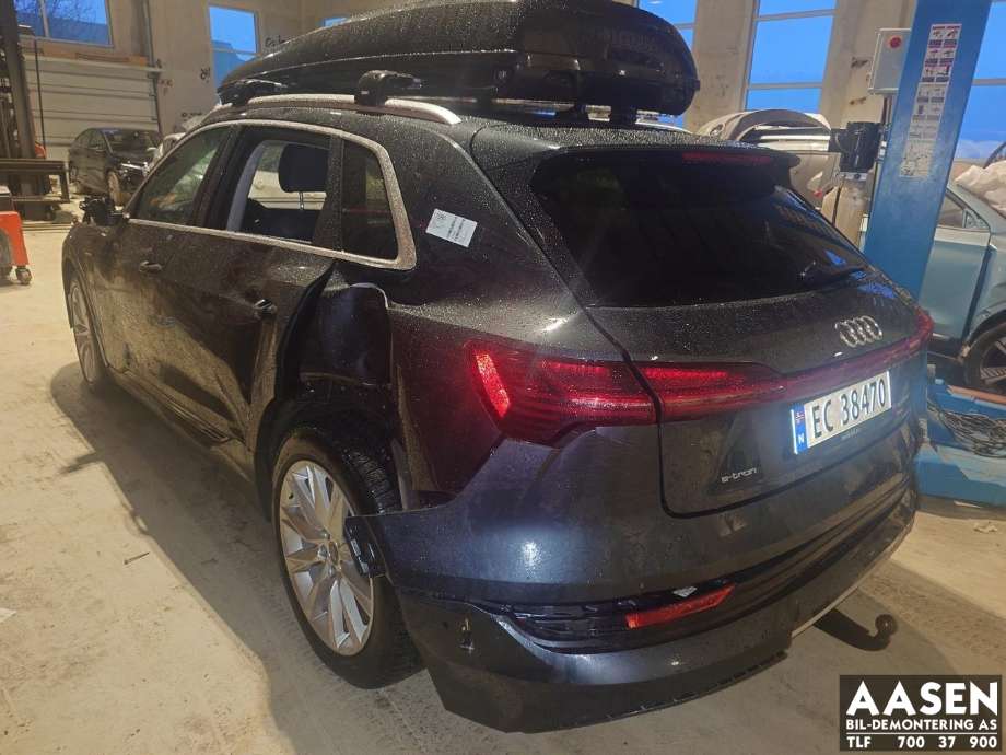 Audi e-tron 2018-->> , Motorkode: EAS|EAW, Girkassekode: 
