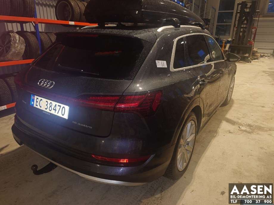 Audi e-tron 2018-->> , Motorkode: EAS|EAW, Girkassekode: 