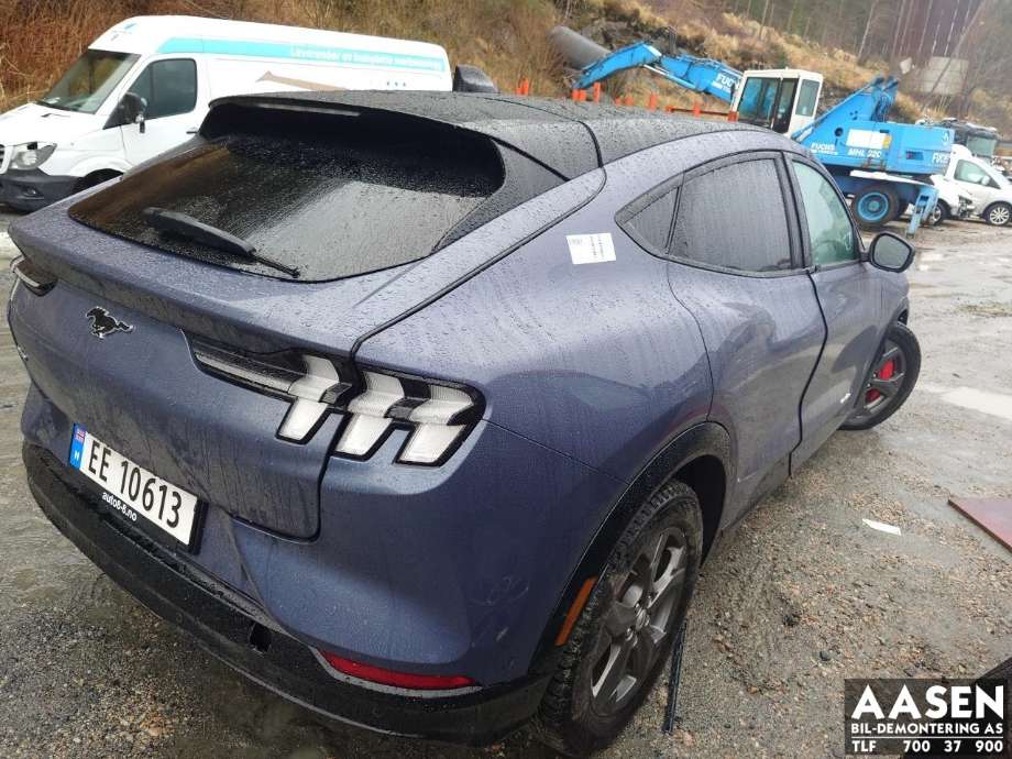 Ford Mustang Mach-e 2020-->> , Motorkode: U, Girkassekode: 