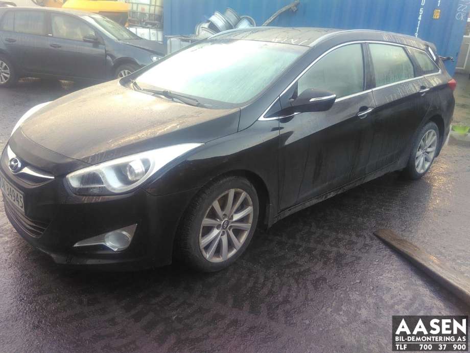 Hyundai i40 2012-2017 , Motorkode: D4FD, Girkassekode: 