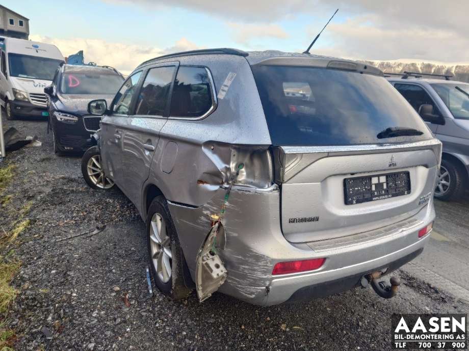 Mitsubishi Outlander 2012-2015 (Type III, Fase 1) , Motorkode: 4B11|S61|Y61, Girkassekode: 