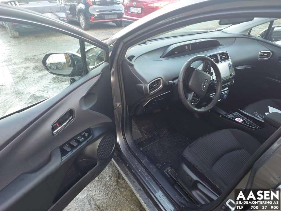 Toyota Prius 2016-2023 (Type IV) (combi) (combi), Motorkode: 2ZR-FXE|1NM|1SM, Girkassekode: 