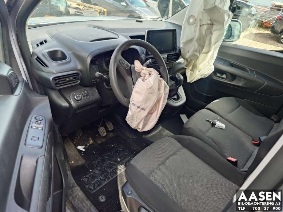 Opel Combo E 2019-->> , Motorkode: D15DT, Girkassekode: M0C