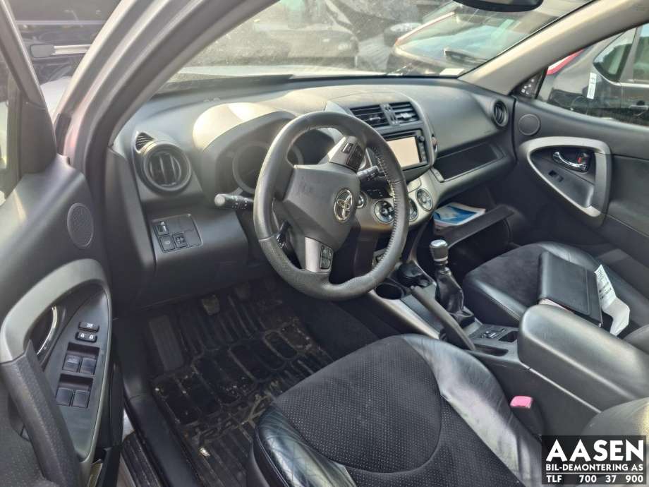 Toyota RAV4 2009-2013 (Type III, Fase 2) , Motorkode: 3ZR-FAE, Girkassekode: 