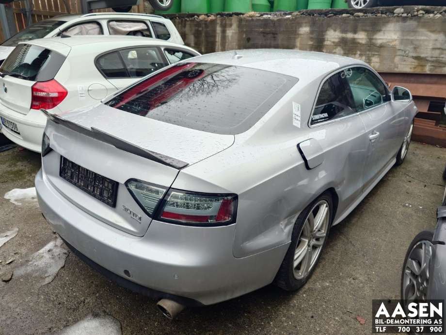 Audi A5 2007-2016 (Type I) , Motorkode: CAPA, Girkassekode: KMU