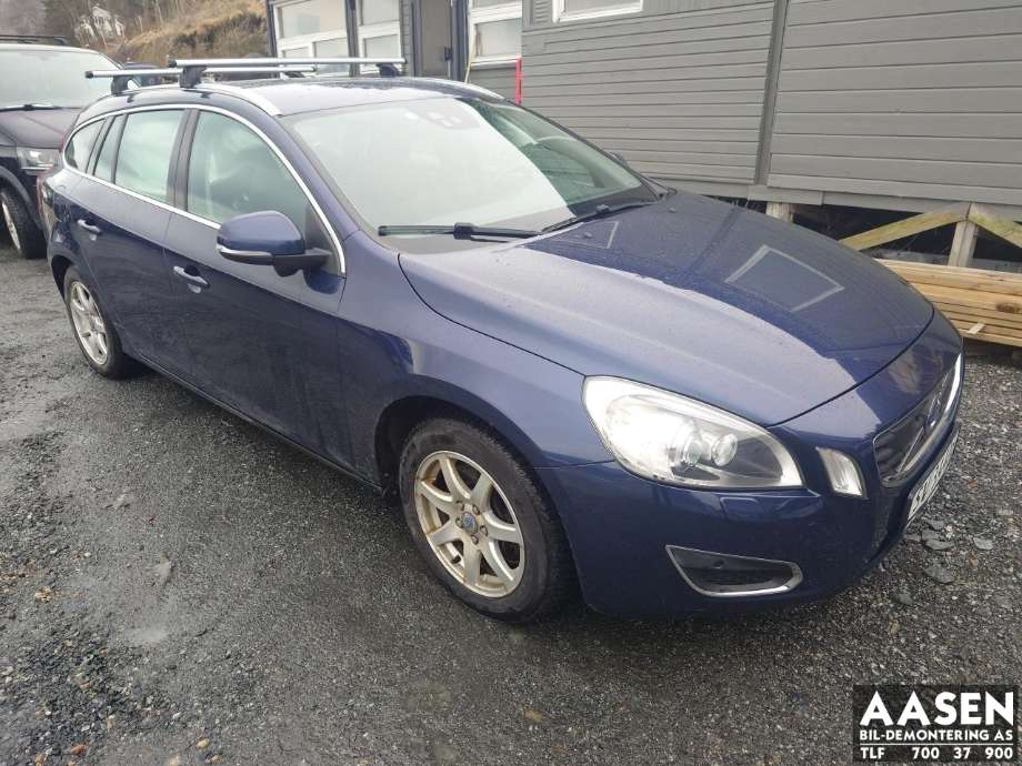 Volvo V60 2010-2013 (Type I, Fase 1) , Motorkode: D5244T17, Girkassekode: 