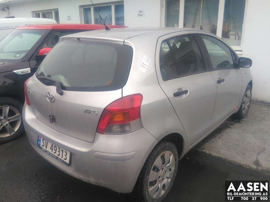 Toyota Yaris 2009-2011 (Type II, Fase 2) , Motorkode: 1KR-FE, Girkassekode: 