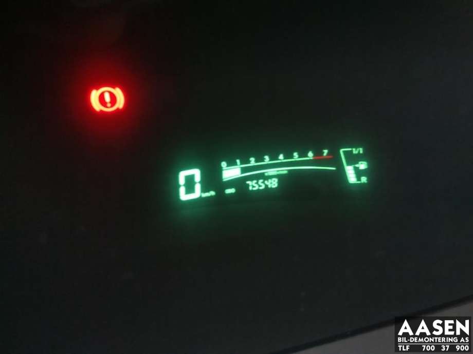 Toyota Yaris 2009-2011 (Type II, Fase 2) , Motorkode: 1KR-FE, Girkassekode: 