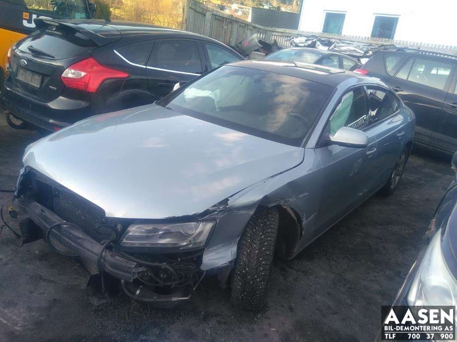 Audi A5 2007-2016 (Type I) , Motorkode: CDNC, Girkassekode: LZL