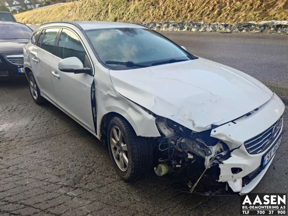 Volvo V60 2010-2013 (Type I, Fase 1) , Motorkode: D4162T, Girkassekode: 