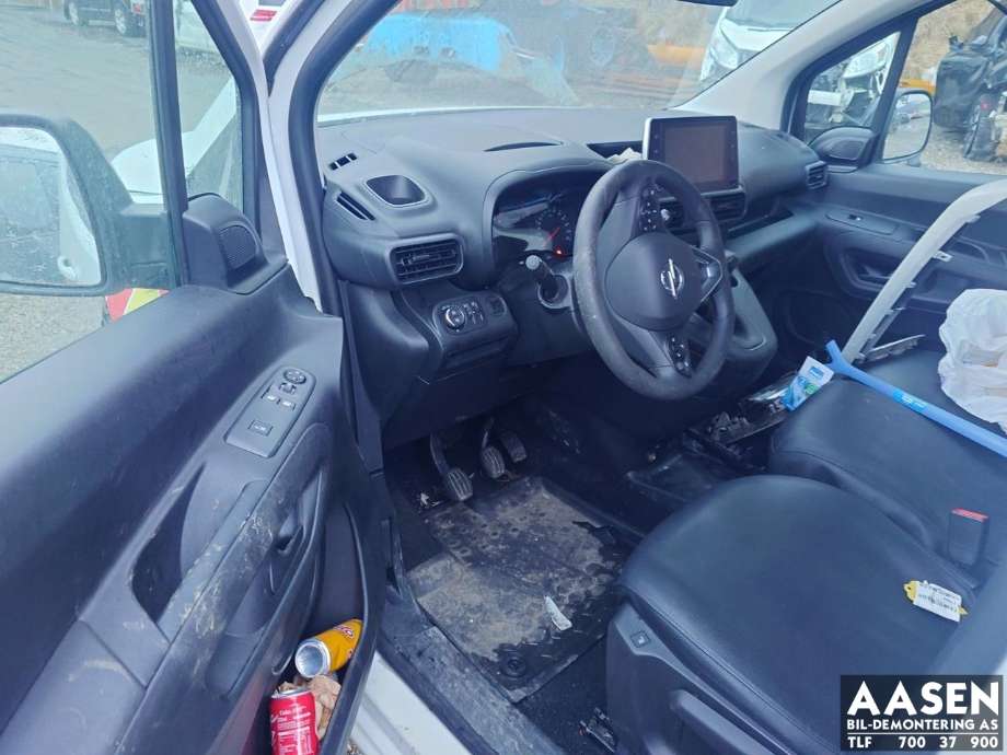 Opel Combo E 2019-->> , Motorkode: YH01, Girkassekode: 