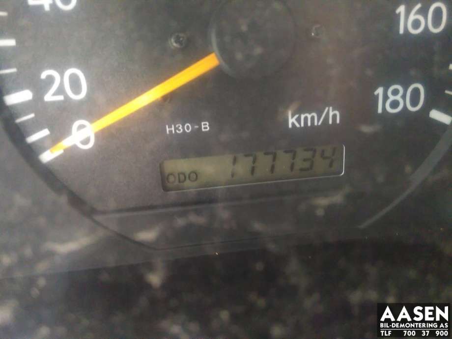 Toyota Hiace 2007-2012 (Fase 3) , Motorkode: 2KD-FTV, Girkassekode: 