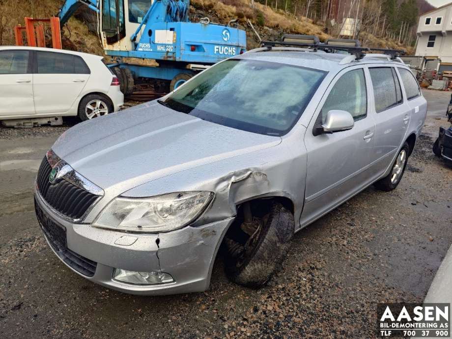 Škoda Octavia 2009-2013 (Type II, Fase 2) , Motorkode: BLS, Girkassekode: KXV