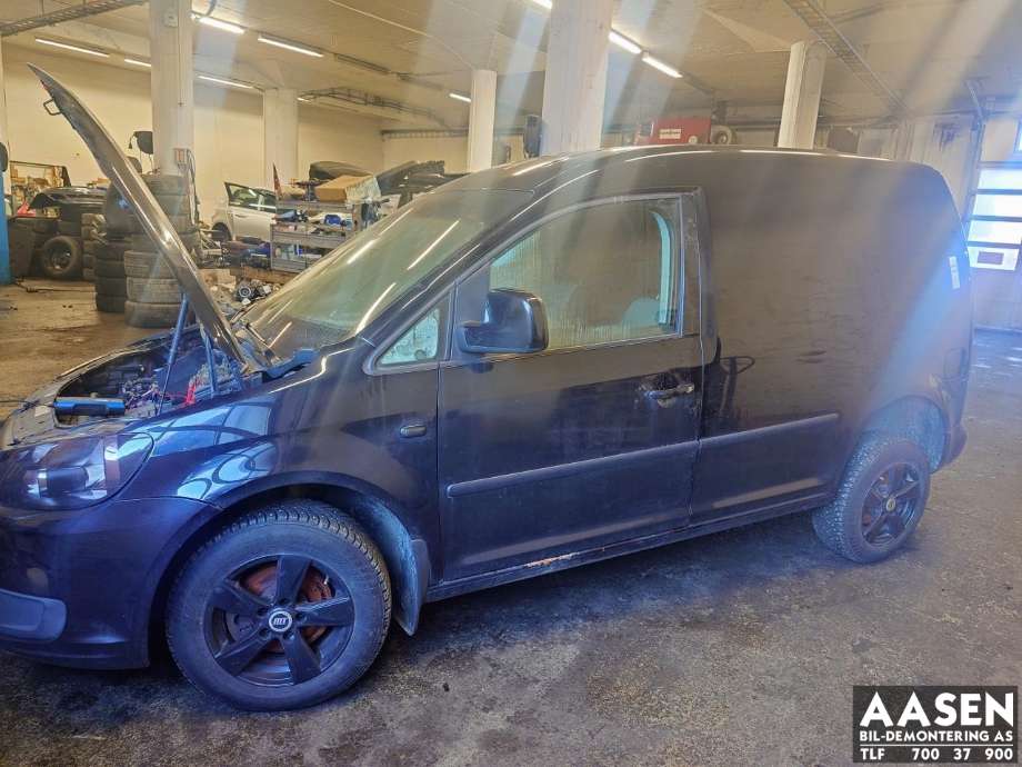 VW Caddy 2010-2015 (Type III, Fase 2) , Motorkode: CFHF, Girkassekode: NFQ