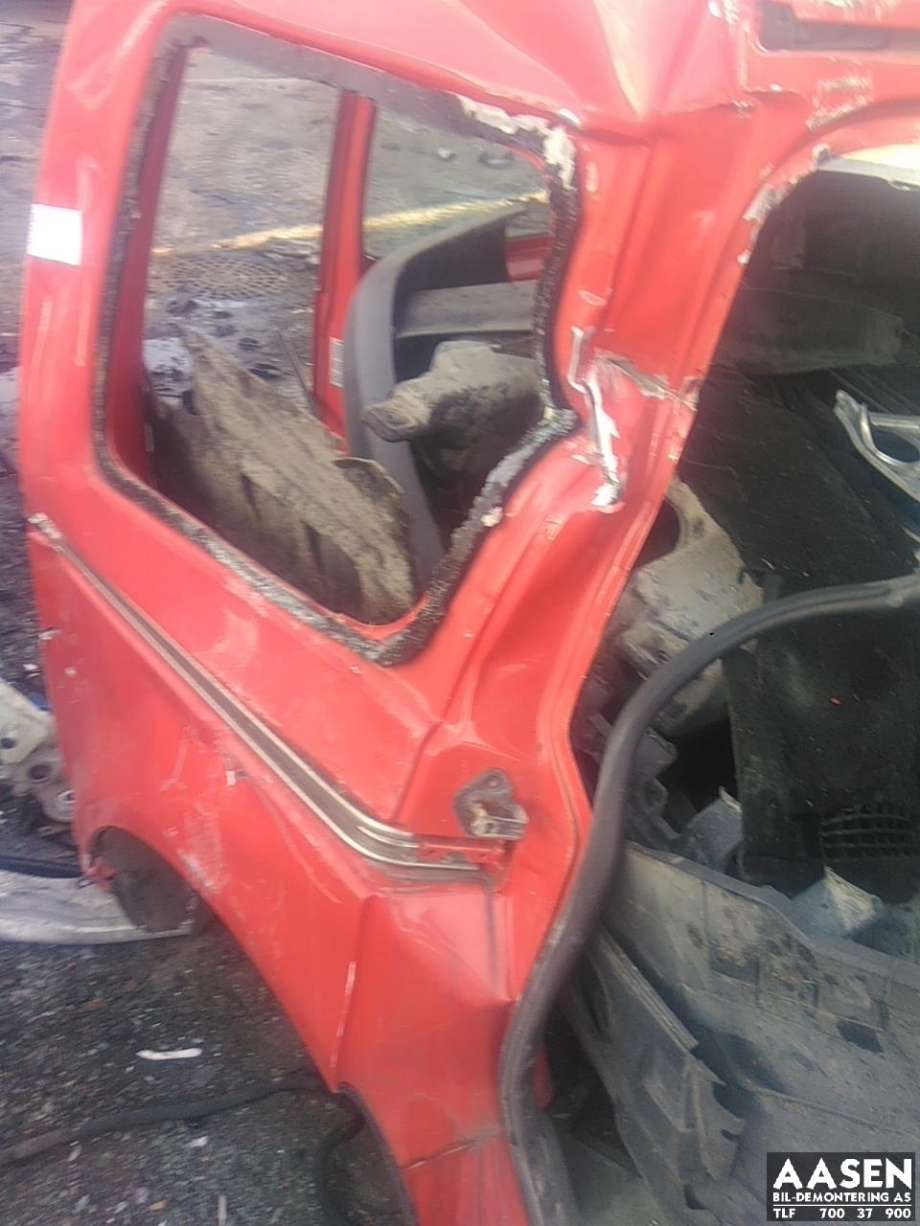 VW Caddy 2010-2015 (Type III, Fase 2) , Motorkode: CFHF, Girkassekode: LNN