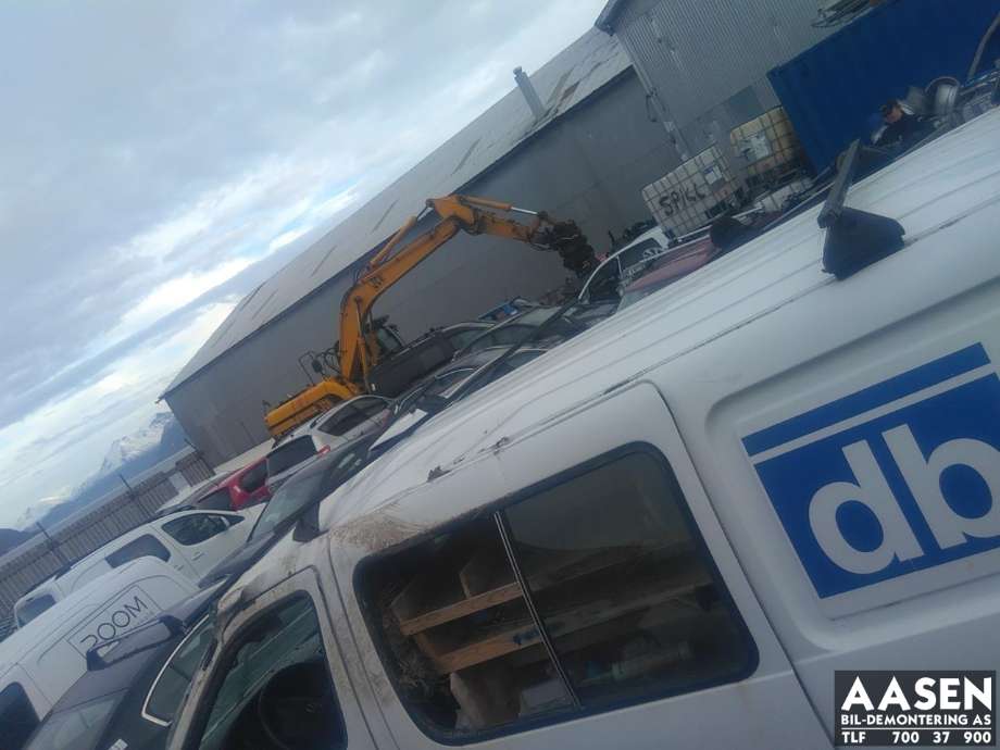 Toyota Hiace 2007-2012 (Fase 3) , Motorkode: 2KD-FTV, Girkassekode: 