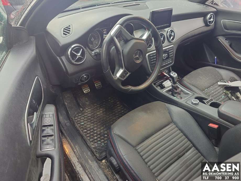 Mercedes CLA 2013-2019 (C117) (C117), Motorkode: 270910, Girkassekode: 