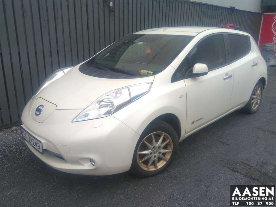 Nissan Leaf, 2011-2017 (Type I)  delebil , Motorkode: EM57