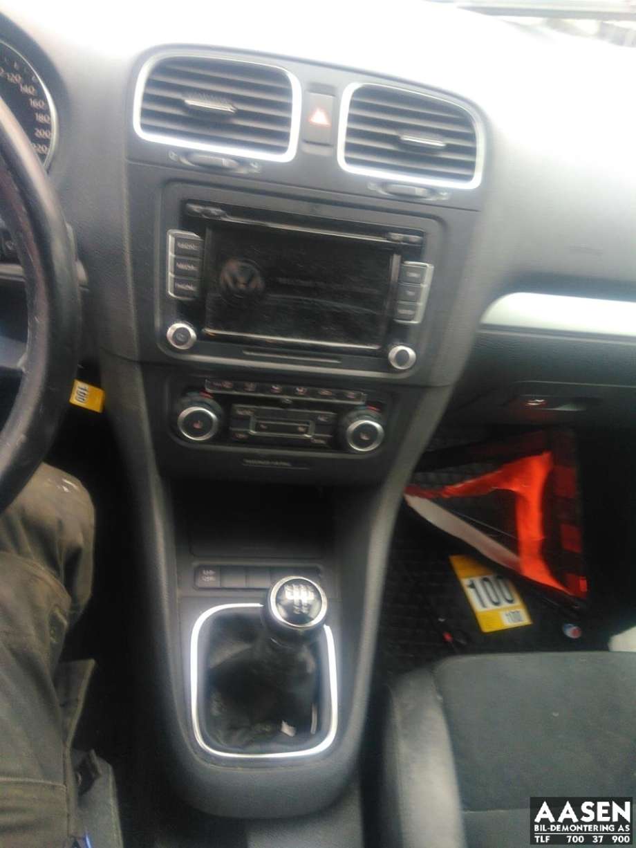 VW Golf VI 2008-2012 , Motorkode: CAY, Girkassekode: LHW