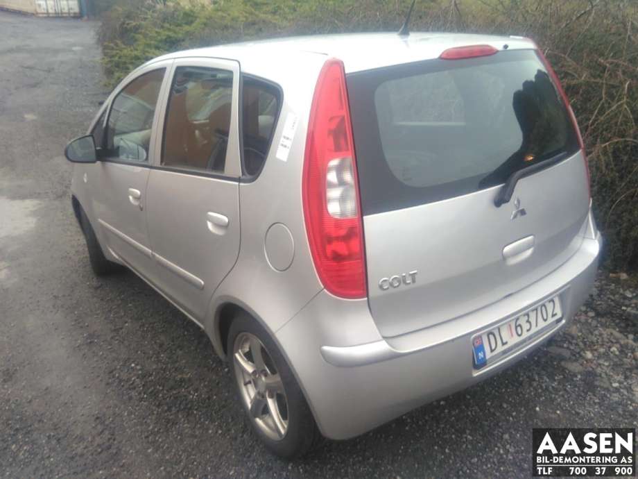 Mitsubishi Colt 2004-2008 (Type VII, Fase 1) , Motorkode: 135930, Girkassekode: 