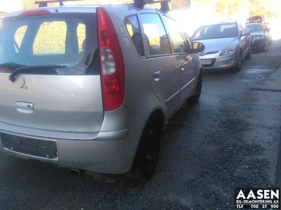 Mitsubishi Colt 2004-2008 (Type VII, Fase 1) , Motorkode: 135950, Girkassekode: 