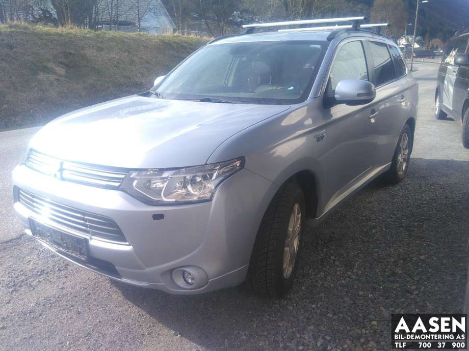 Mitsubishi Outlander 2012-2015 (Type III, Fase 1) , Motorkode: 4B11|S61|Y61, Girkassekode: 