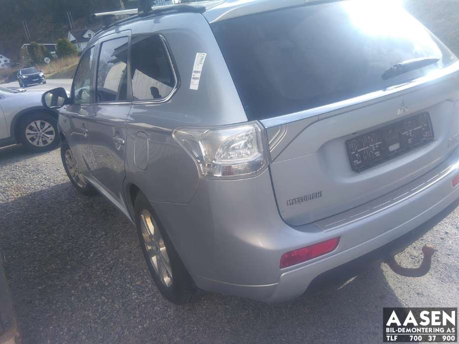 Mitsubishi Outlander 2012-2015 (Type III, Fase 1) , Motorkode: 4B11|S61|Y61, Girkassekode: 