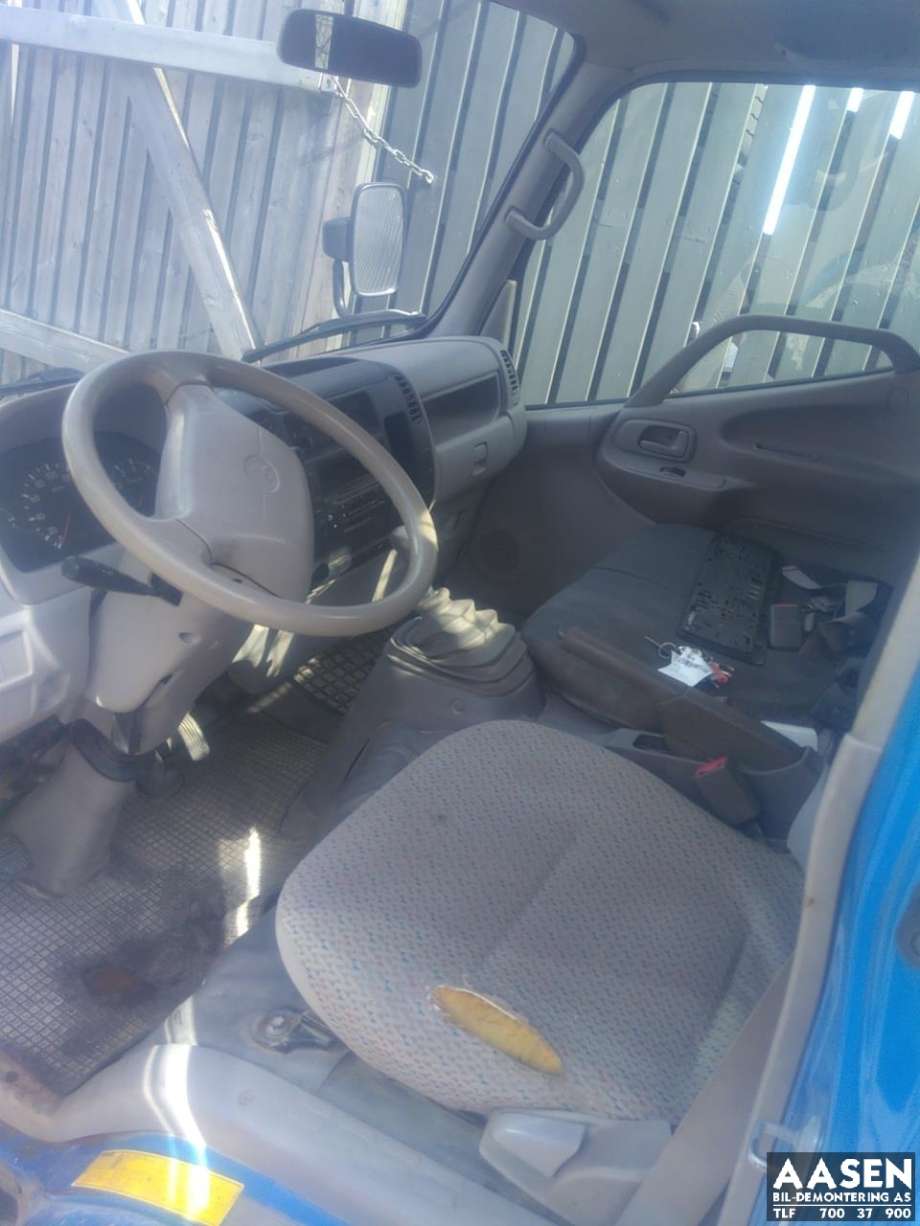 Toyota Dyna 250 1975-->> , Motorkode: 2KD-FTV, Girkassekode: 