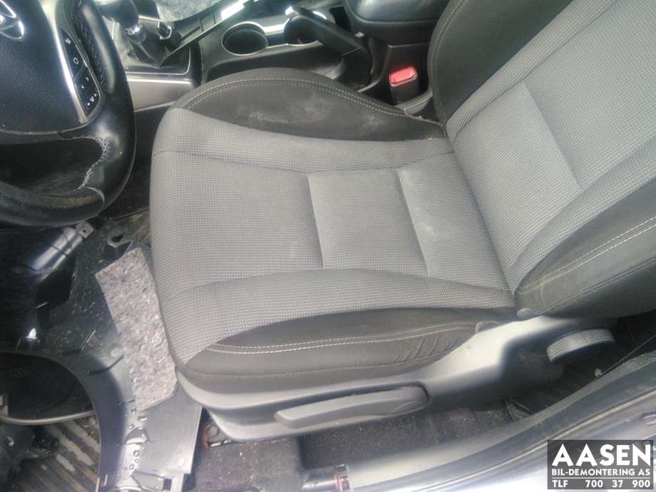 Hyundai i30 2012-2017 (Type II) , Motorkode: D4FB-5IL, Girkassekode: 