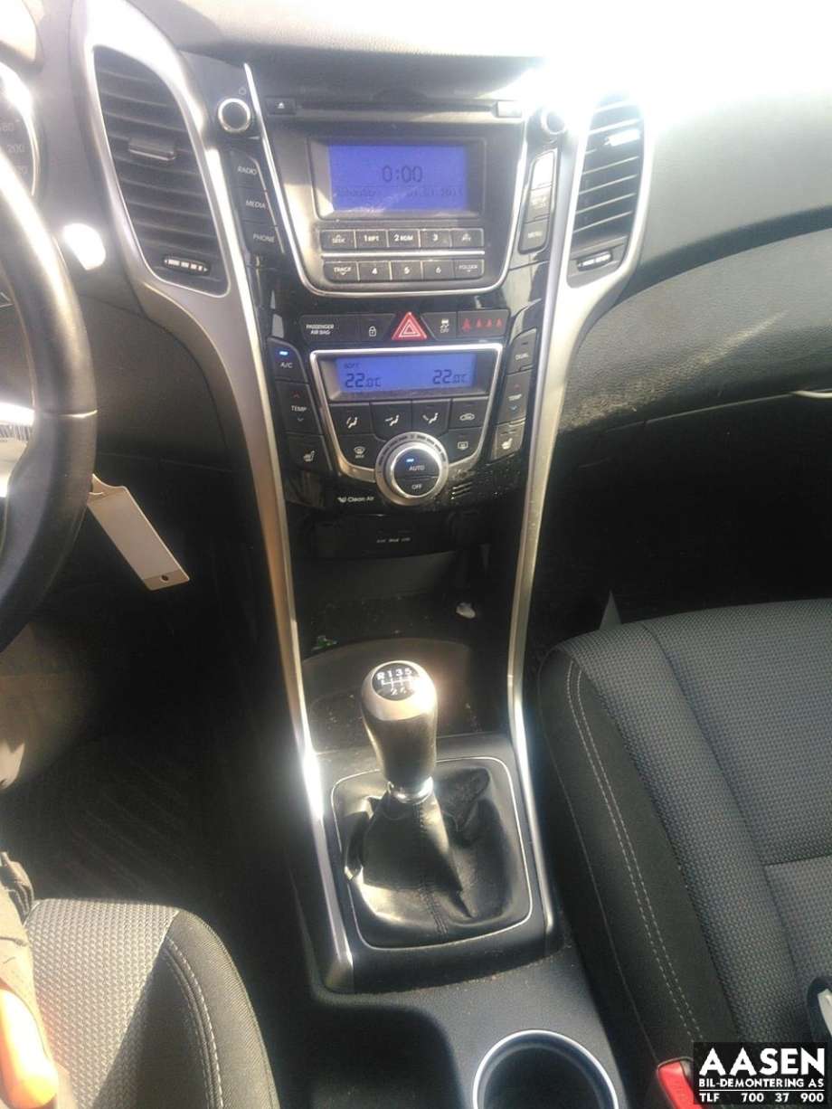 Hyundai i30 2012-2017 (Type II) , Motorkode: D4FB-5IL, Girkassekode: 