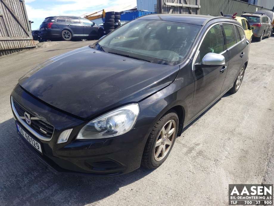 Volvo V60 2010-2013 (Type I, Fase 1) , Motorkode: D4162T, Girkassekode: 