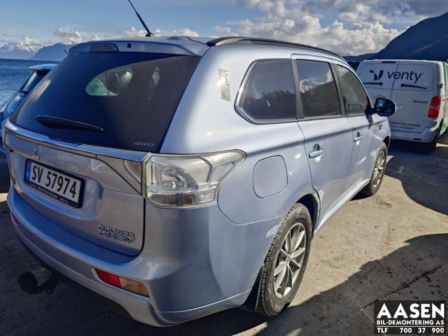 Mitsubishi Outlander 2012-2015 (Type III, Fase 1) , Motorkode: 4B11|S61|Y61, Girkassekode: 