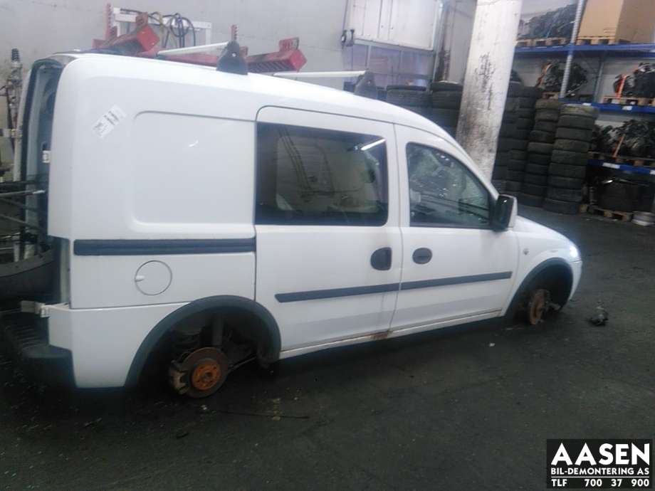 Opel Combo C 2002-2011 , Motorkode: Z13DTJ, Girkassekode: 