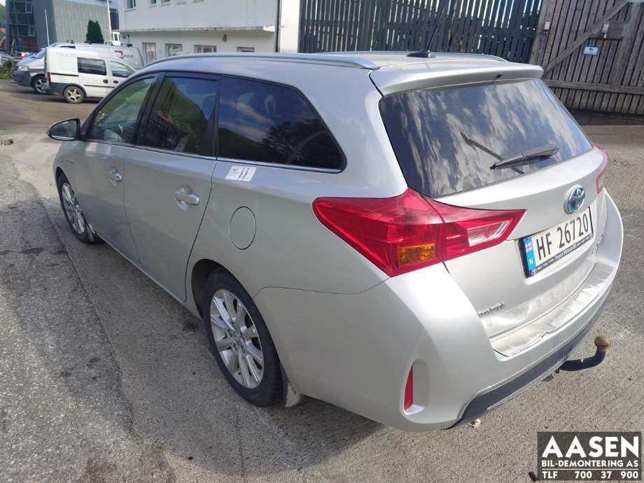 Toyota Auris 2013-2015 (Type II, Fase 1) , Motorkode: 2ZR-FXE, Girkassekode: 