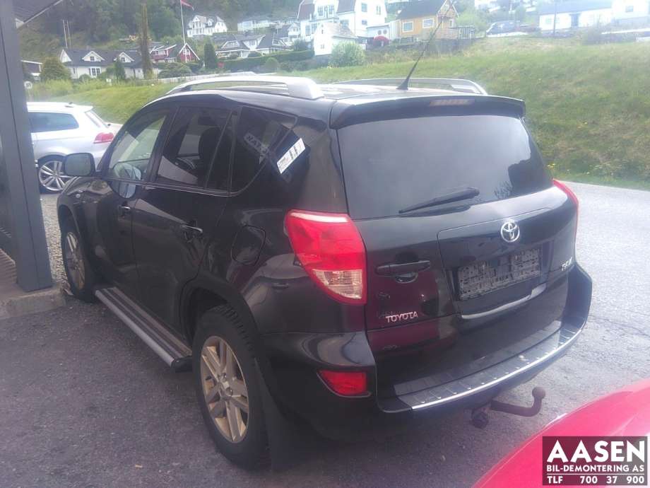 Toyota RAV4 2006-2009 (Type III, Fase 1) , Motorkode: 2AD-FTV|DPF, Girkassekode: 