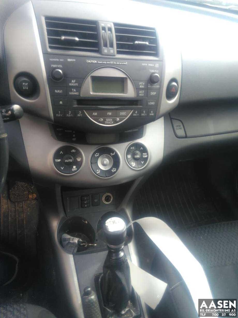 Toyota RAV4 2006-2009 (Type III, Fase 1) , Motorkode: 2AD-FTV|DPF, Girkassekode: 