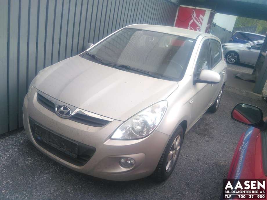 Hyundai i20 2009-2014 (Type I) , Motorkode: D4FC-L, Girkassekode: 
