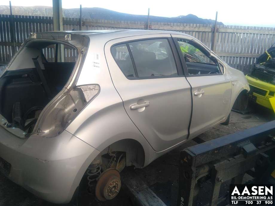 Hyundai i20 2009-2014 (Type I) , Motorkode: D4FC-L, Girkassekode: 
