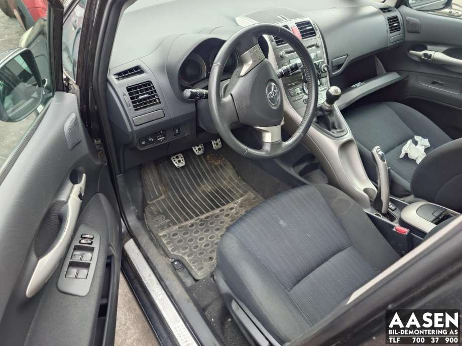 Toyota Auris 2007-2010 (Type I, Fase 1) , Motorkode: 1ZR-FE, Girkassekode: 