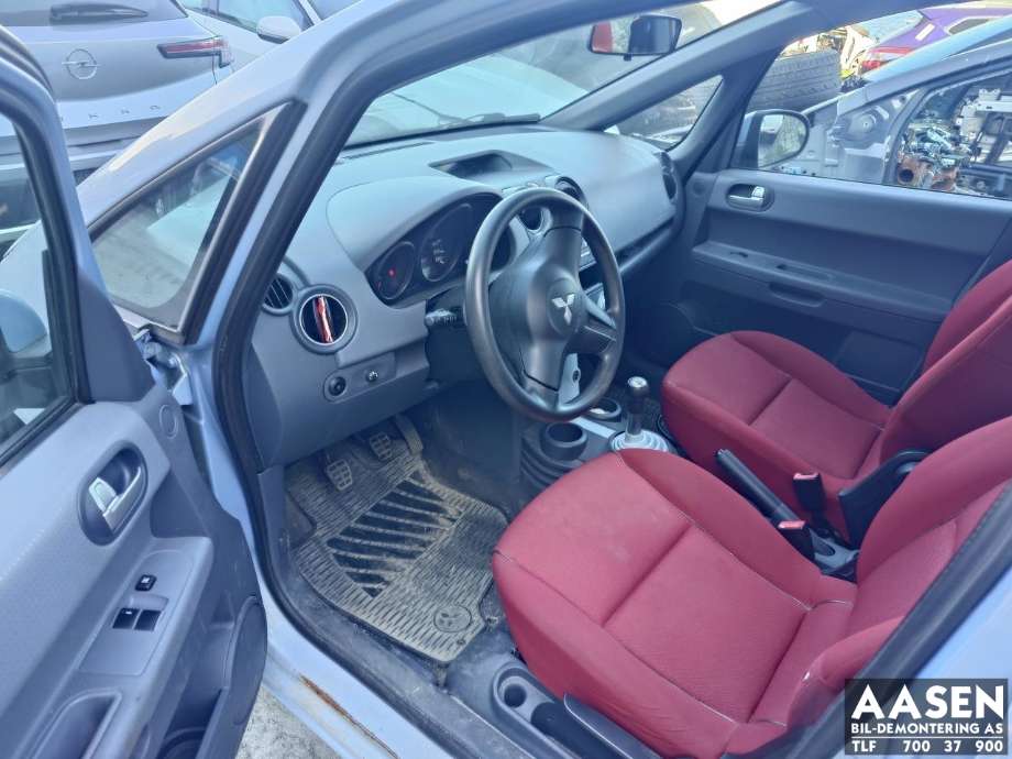 Mitsubishi Colt 2004-2008 (Type VII, Fase 1) , Motorkode: 135930, Girkassekode: 