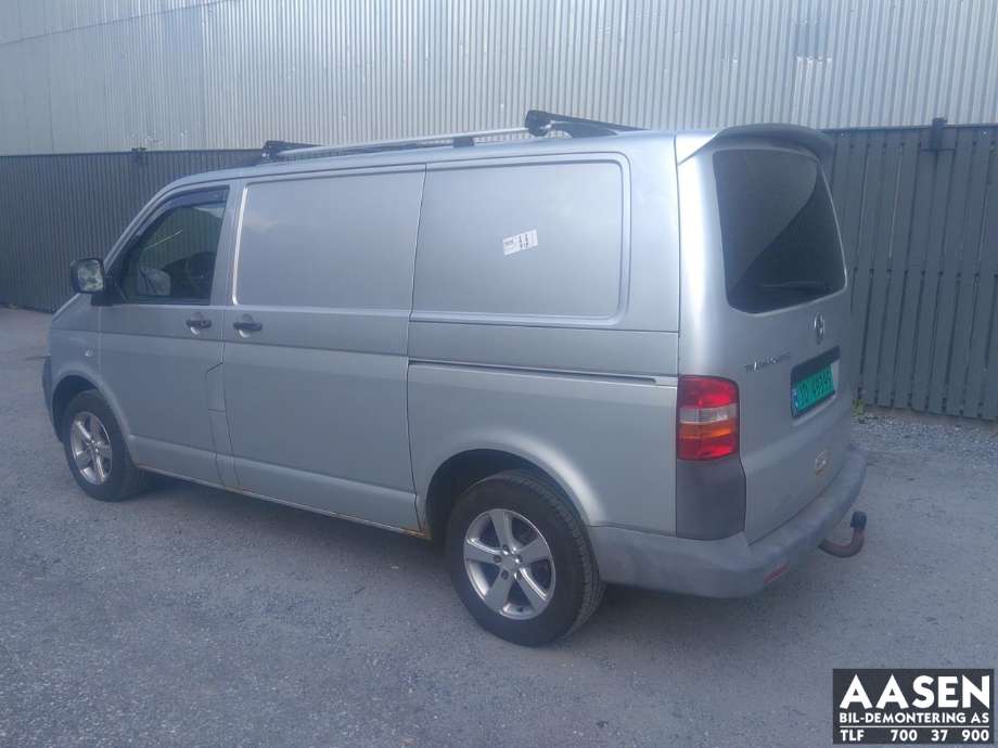 VW Transporter / Caravelle 2003-2009 (Fase 1) (T5) (T5), Motorkode: BRS, Girkassekode: 