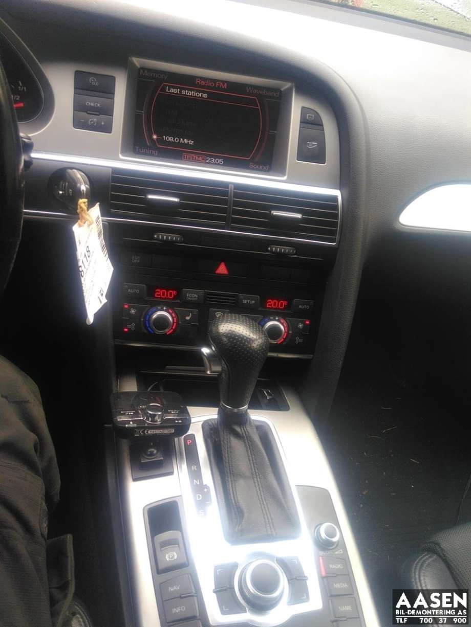 Audi A6 2005-2008 (Type III, Fase 1) (C6) (C6), Motorkode: BRE, Girkassekode: JQL