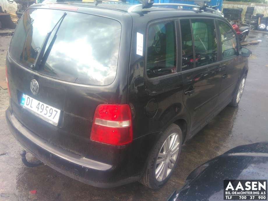 VW Touran 2003-2006 (Type I, Fase 1) , Motorkode: BLS, Girkassekode: HXU